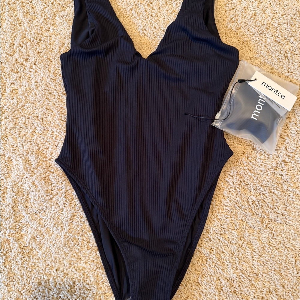 Montce Black Ribbed One-Piece Swimsuit with Waist Ring - Picture 3 of 5